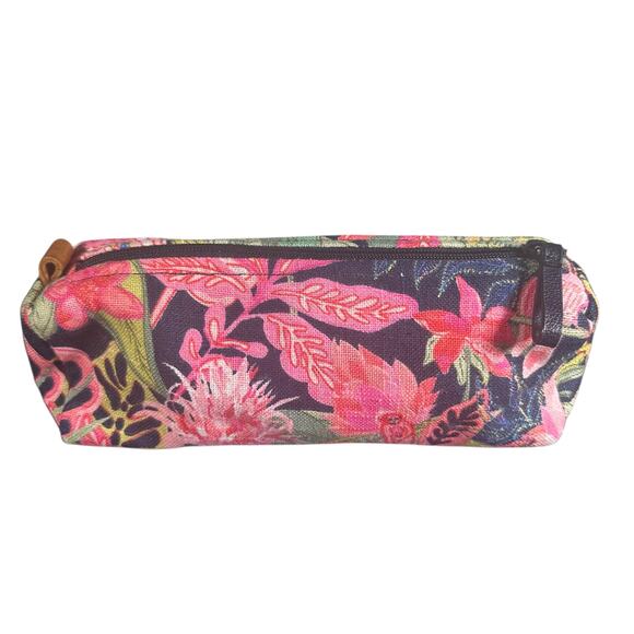 New Hope Girls x Vera Bradley Cotton sling crossbody rain-forest navy + pouch - Picture 10 of 14